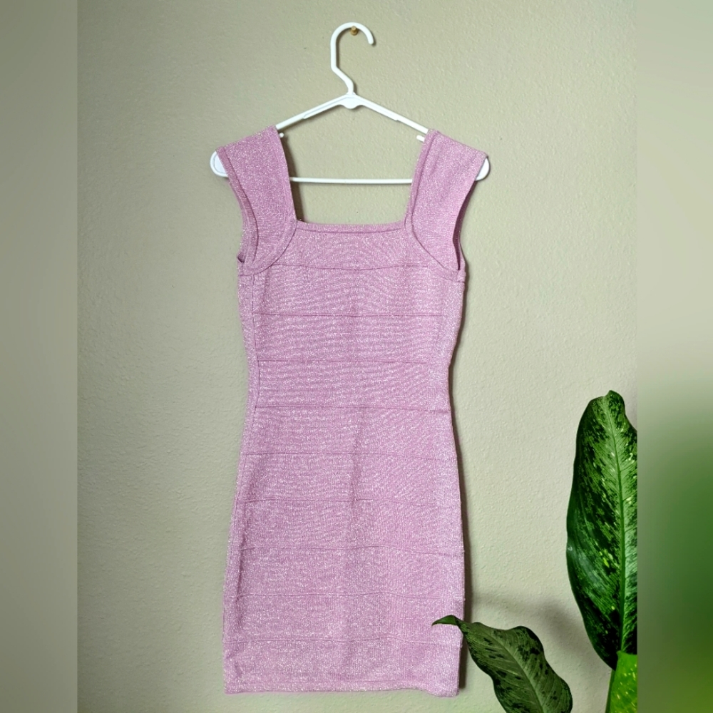 Pink bodycon dress - Picture 5 of 5